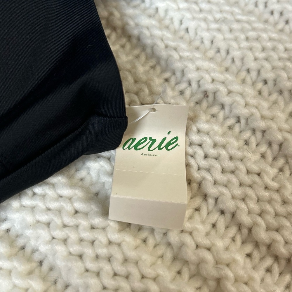 BNWT Aerie, Black Bikini Top, Size M - Picture 2 of 5